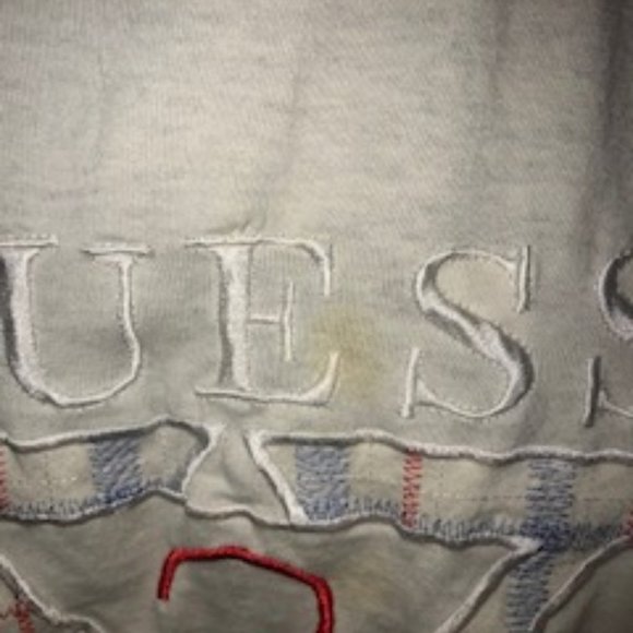 COPY - Vintage Guess Tee - Picture 4 of 4